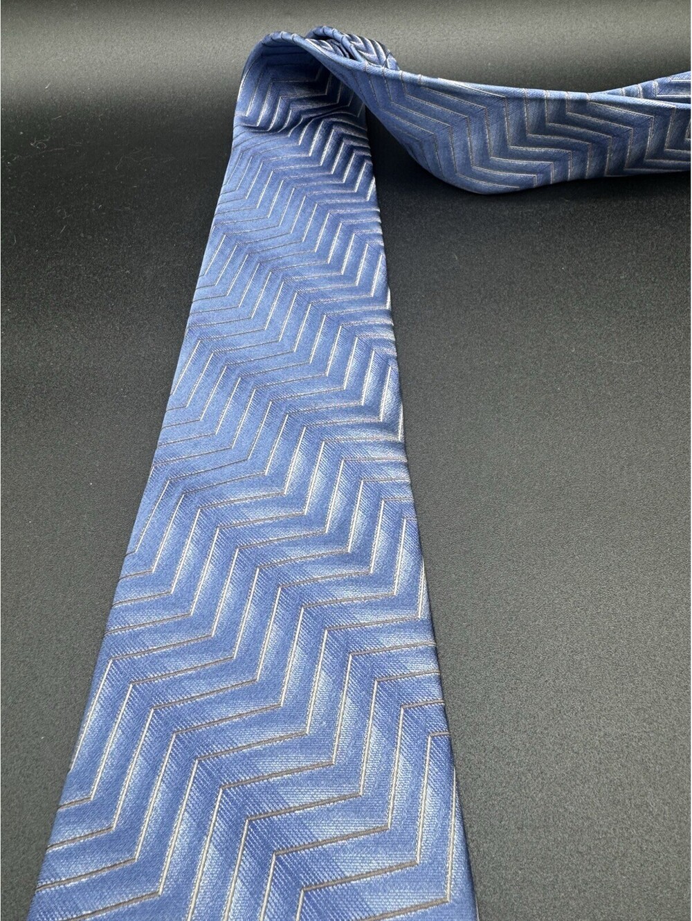 Joseph & Feiss Silk Tie Blue Chevron Geometric 59” x 3.75” Preppy Business